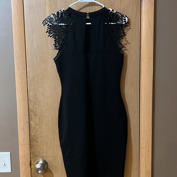 Iris Little Black Dress Size Medium - Picture 5 of 5